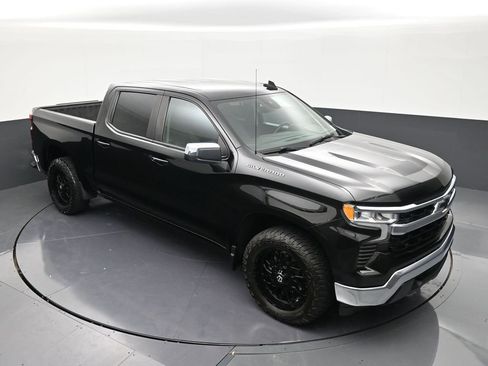 Used 2023 Chevrolet Silverado 1500 LT image 18