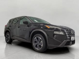 Used 2025 Nissan Rogue SV video 1