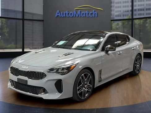 Used 2022 Kia Stinger GT1 AWD/4WD image 4