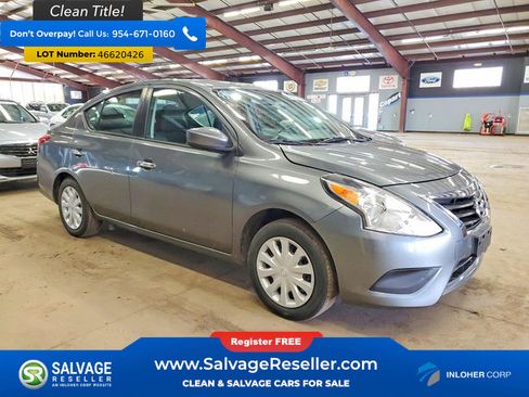 Used 2019 Nissan Versa SV FWD image 5