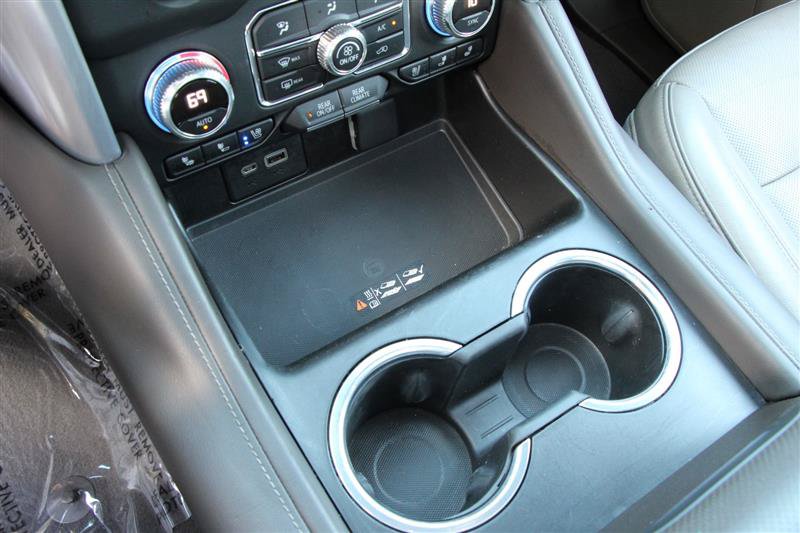 Used 2021 GMC Yukon SLT w/ SLT Luxury Plus Package AWD/4WD image 35