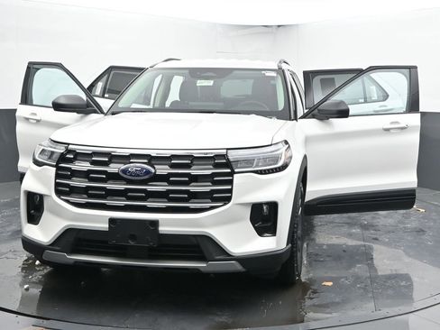 New 2026 Ford Explorer Active w/ Active Comfort Package image 51