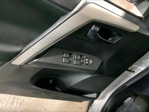 Used 2017 Toyota RAV4 LE w/ All Weather Liner Package AWD/4WD image 36