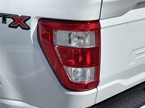 Used 2022 Ford F150 XL w/ STX Appearance Package RWD image 7