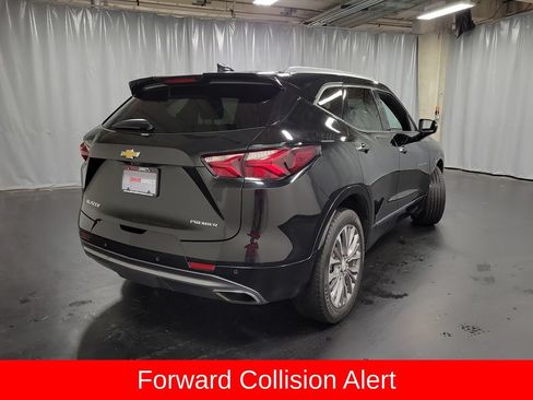 Used 2020 Chevrolet Blazer Premier w/ Driver Confidence II Package FWD image 9