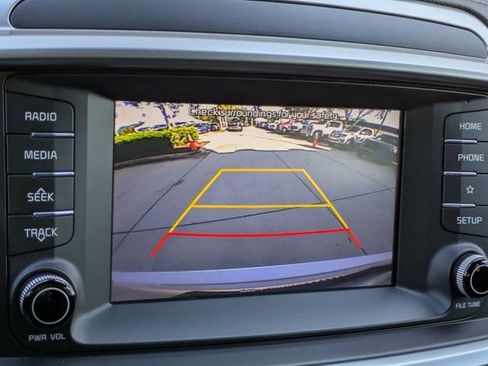 Used 2019 Kia Sorento EX image 29