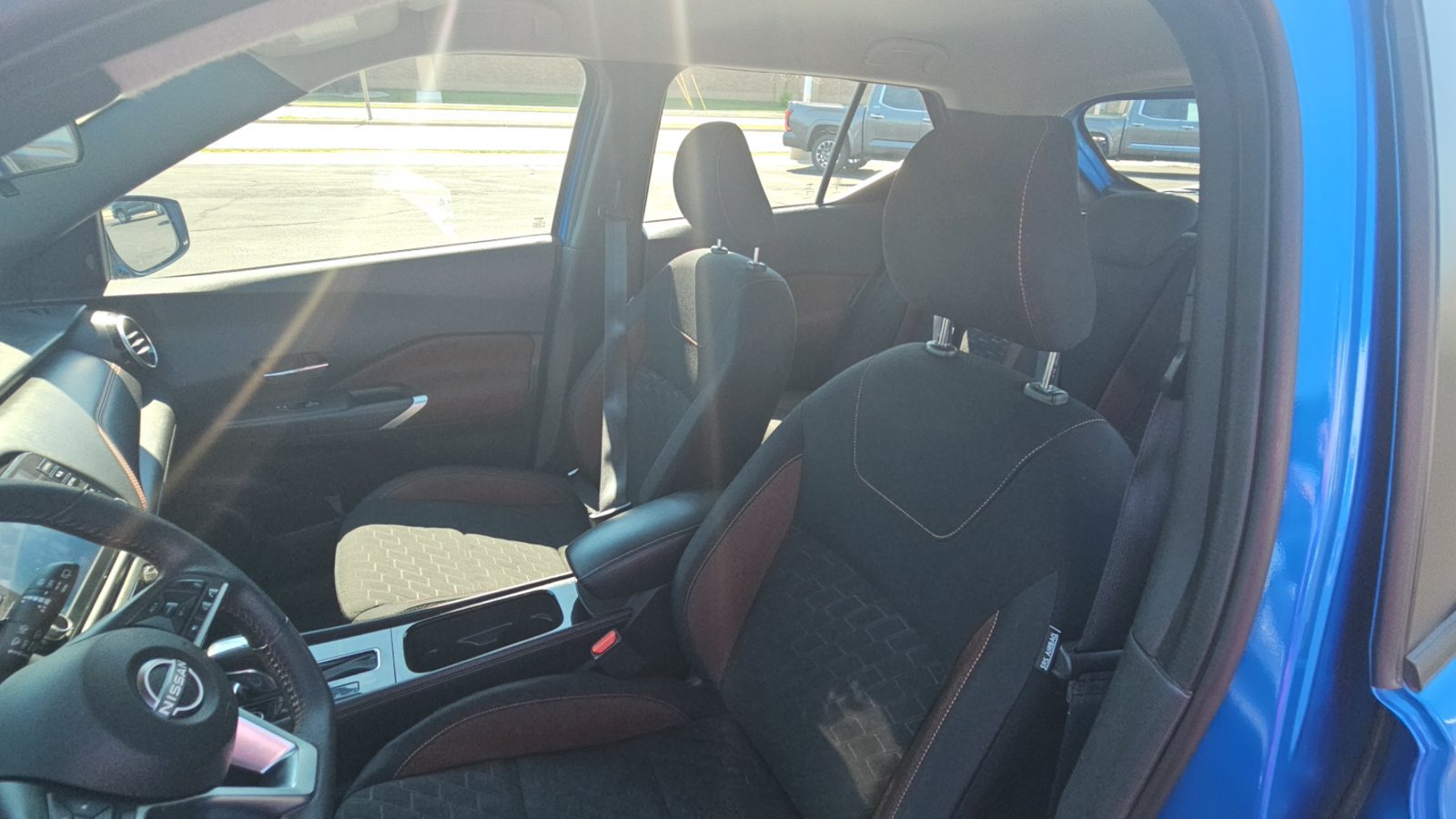 Used 2023 Nissan Kicks SR FWD image 25