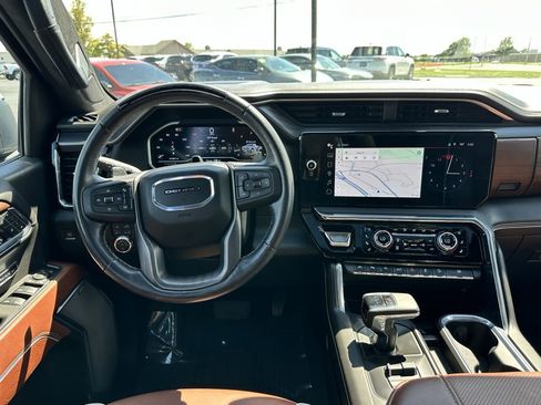Used 2024 GMC Sierra 1500 Denali Ultimate image 92