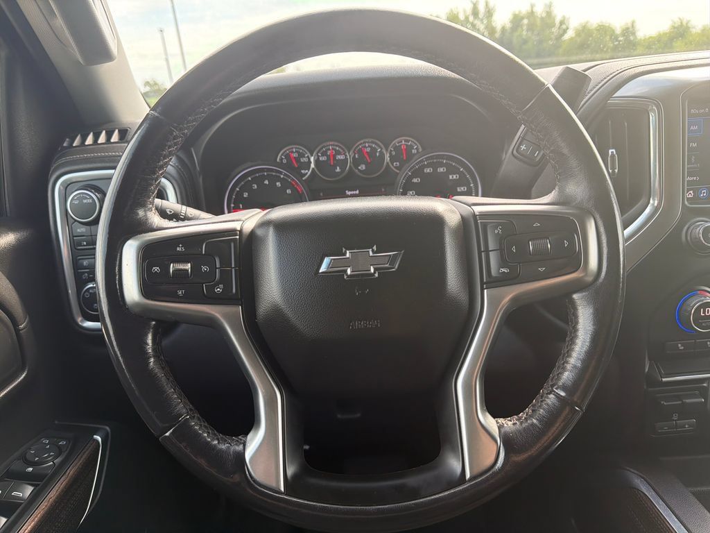 Certified 2021 Chevrolet Silverado 1500 RST w/ Rally Edition AWD/4WD image 13