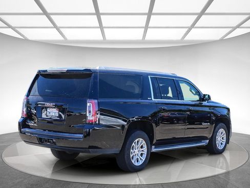 Used 2015 GMC Yukon XL SLT w/ Open Road Package AWD/4WD image 3