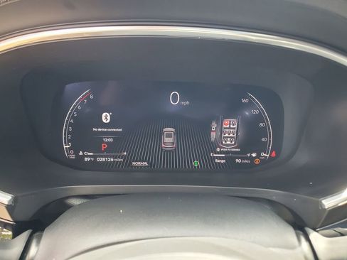 Certified 2025 Acura MDX FWD image 28