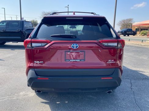 Certified 2024 Toyota RAV4 XLE Premium image 6