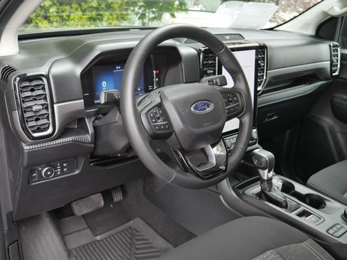 Certified 2024 Ford Ranger XLT AWD/4WD image 4