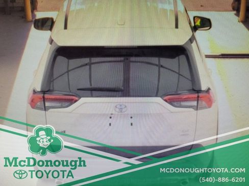 Used 2024 Toyota RAV4 LE image 14