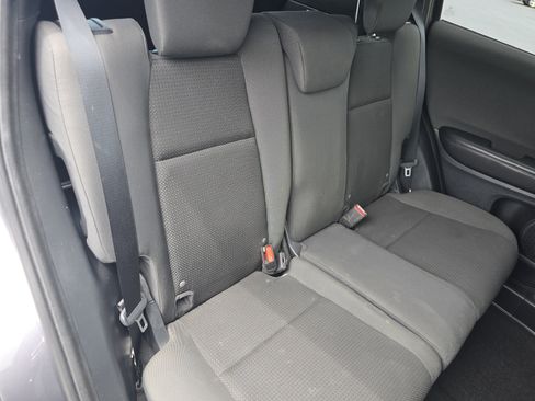 Used 2021 Honda HR-V Sport image 17