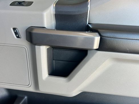 Used 2019 Ford F150 XLT image 18