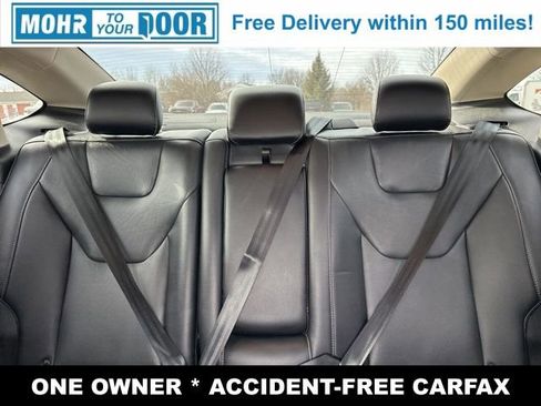 Used 2020 Ford Fusion Titanium image 28