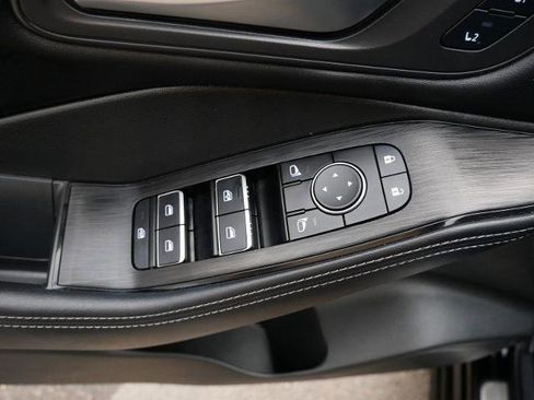 Certified 2023 Nissan Rogue SL w/ SL Premium Package image 16