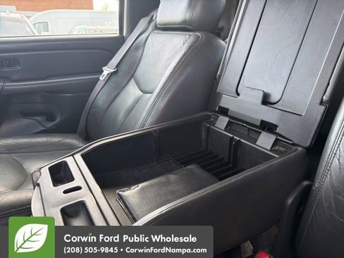 Used 2007 Chevrolet Silverado 2500 LT image 23