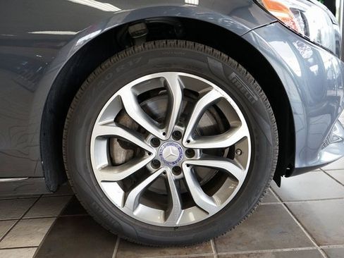 Used 2016 Mercedes-Benz C 300 4MATIC Sedan image 52