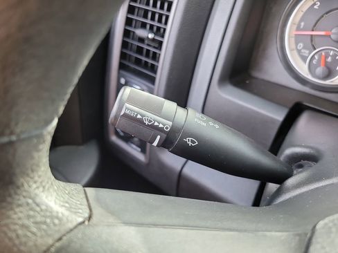 Certified 2019 RAM 1500 Express w/ Express Value Package image 28