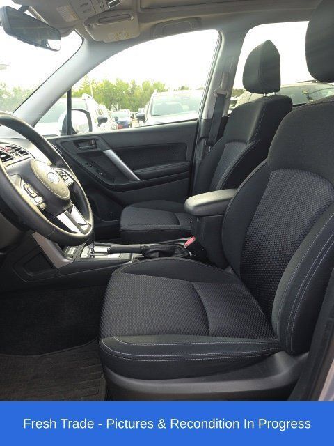 Used 2017 Subaru Forester 2.5i Premium AWD/4WD image 12