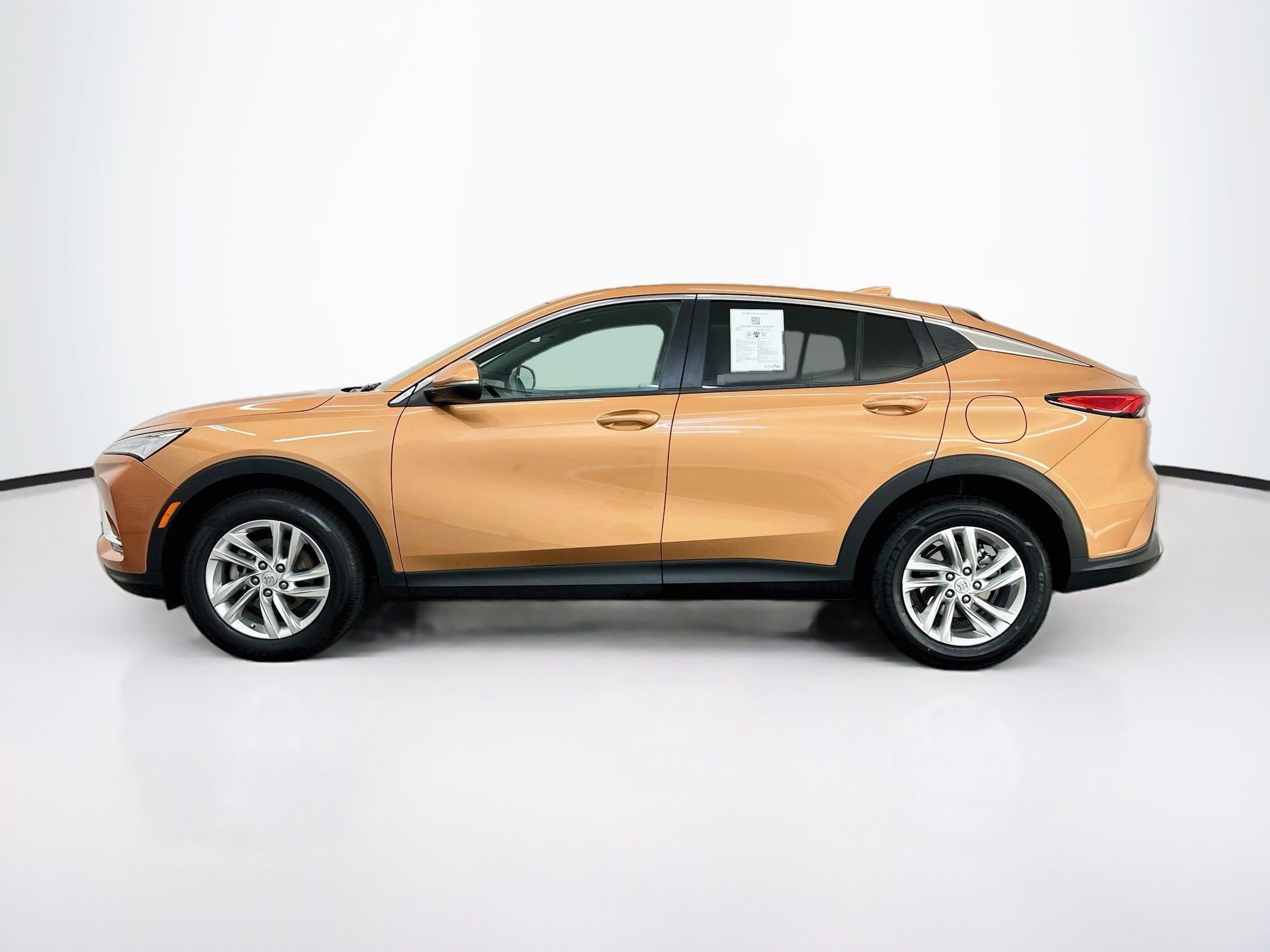 Used 2025 Buick Envista Preferred FWD image 4