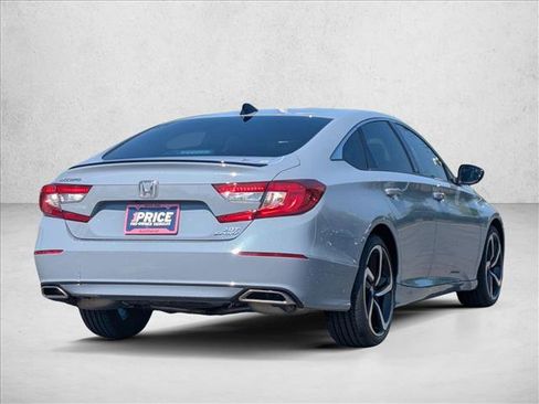 Used 2022 Honda Accord Sport image 5