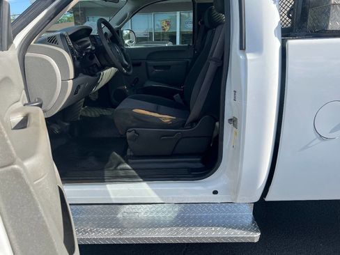 Used 2012 Chevrolet Silverado 2500 W/T image 18