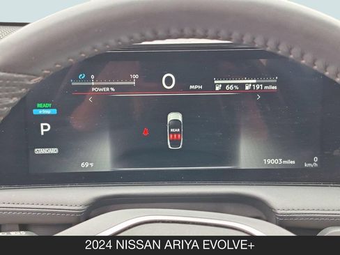 Used 2024 Nissan Ariya AWD image 20