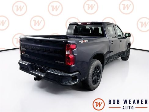 Used 2023 Chevrolet Silverado 1500 Custom AWD/4WD image 8