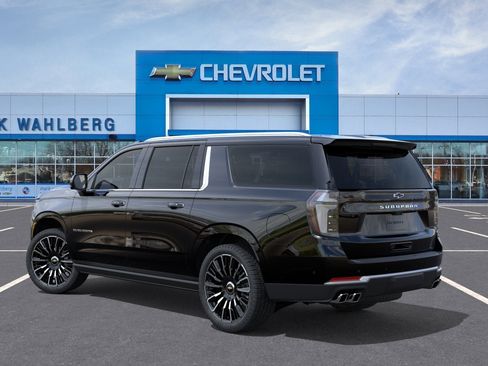 New 2026 Chevrolet Suburban High Country AWD/4WD image 27