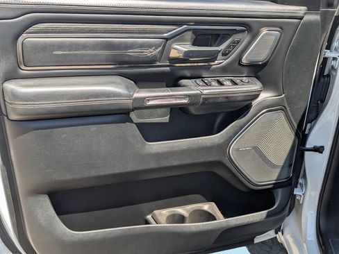 Used 2019 RAM 1500 Limited AWD/4WD image 12