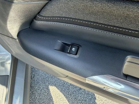 Used 2024 Ford Mustang Coupe RWD image 29