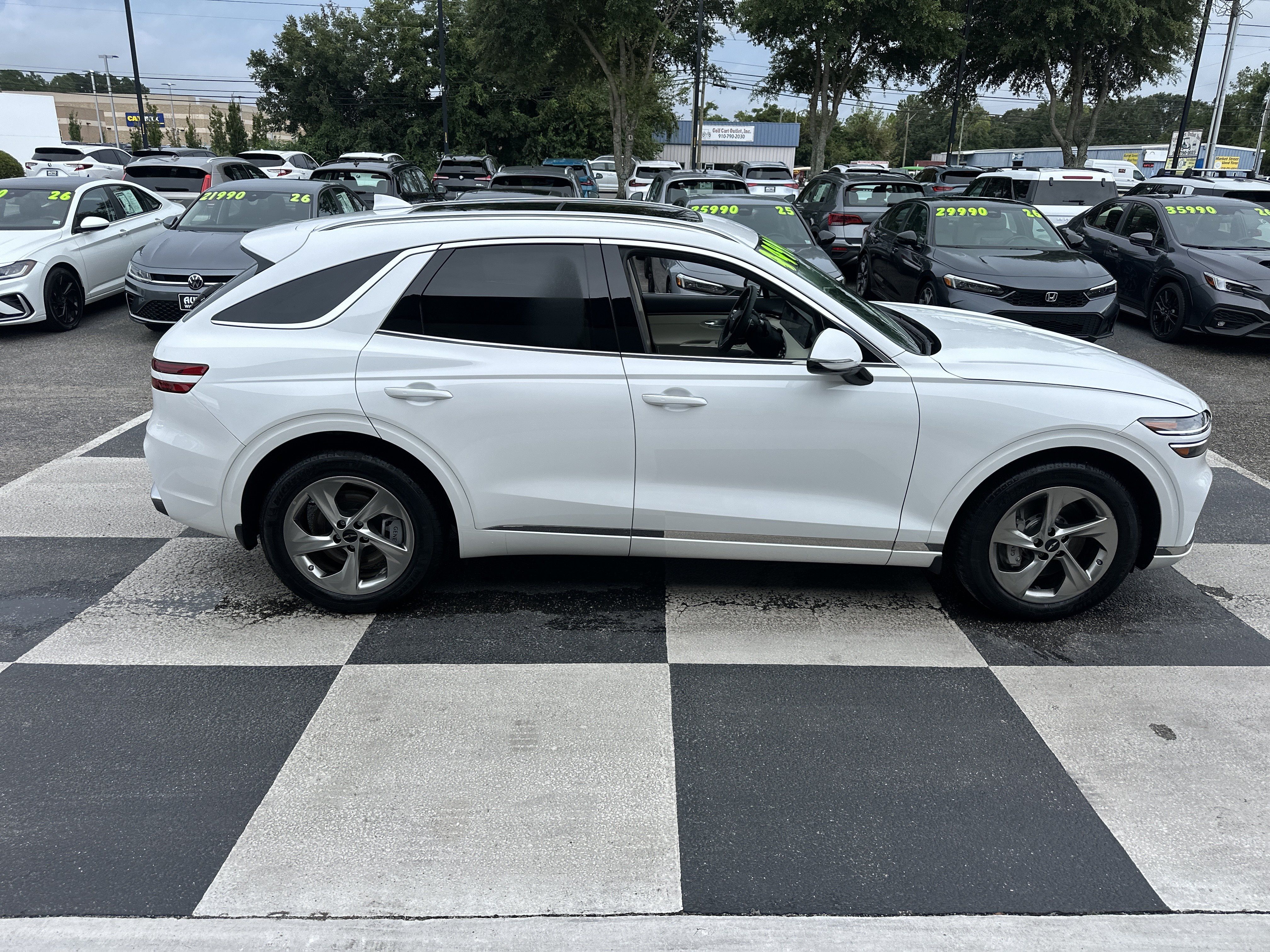 Used 2026 Genesis GV70 2.5T Select AWD/4WD image 3