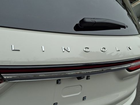 Used 2024 Lincoln Corsair AWD w/ Equipment Group 101A image 29