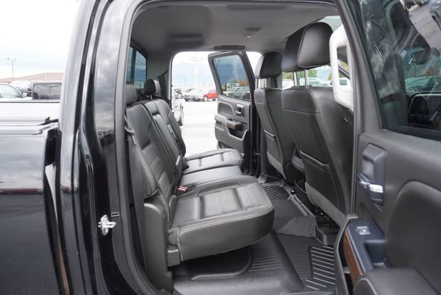 Used 2018 GMC Sierra 3500 Denali AWD/4WD image 22