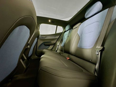 New 2026 Volvo EX30 Plus w/ Climate Package RWD image 21
