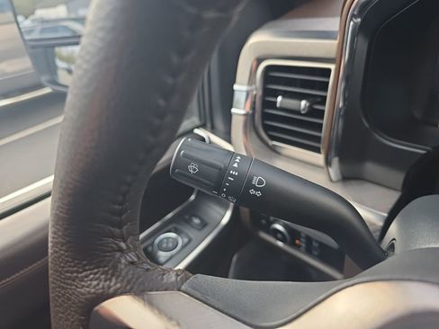 Used 2024 Ford F250 King Ranch image 25