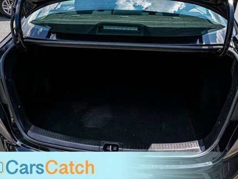 Used 2021 Toyota Corolla LE FWD image 31