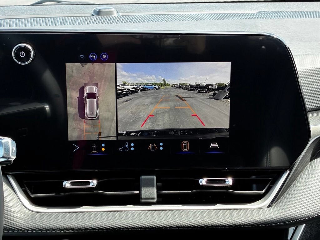 New 2027 Chevrolet Equinox LT w/ Convenience Package II AWD/4WD image 18