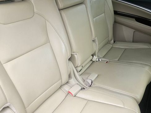 Used 2019 Acura MDX SH-AWD image 21