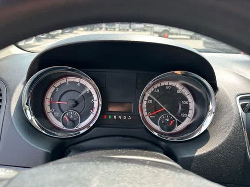 Used 2012 Dodge Grand Caravan SE FWD image 8