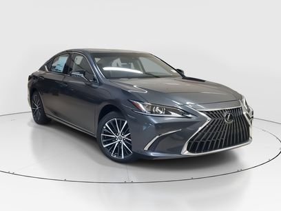 New 2025 Lexus ES 350 w/ Premium Package