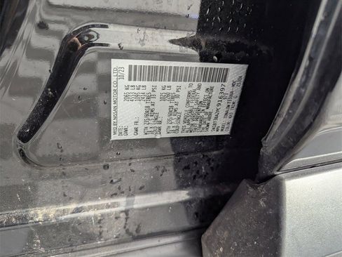 Used 2023 Nissan Rogue SV image 39