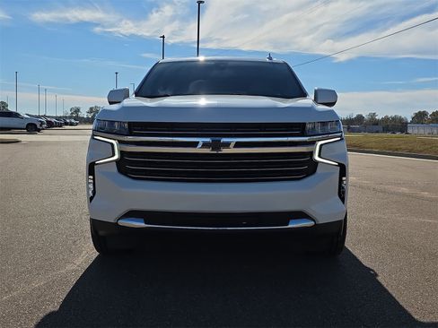 Used 2021 Chevrolet Tahoe LT image 3