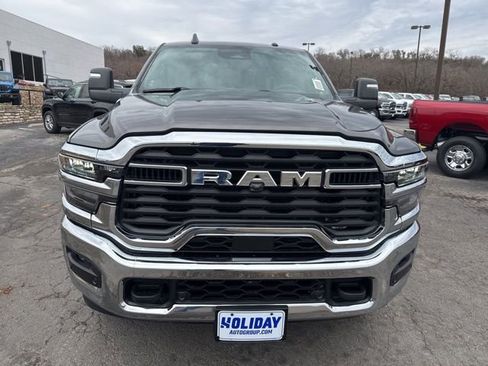 New 2026 RAM 2500 Tradesman AWD/4WD image 8