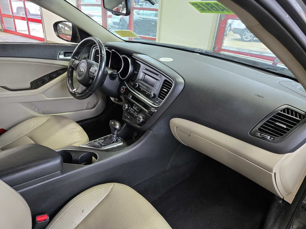 Used 2015 Kia Optima EX FWD image 23