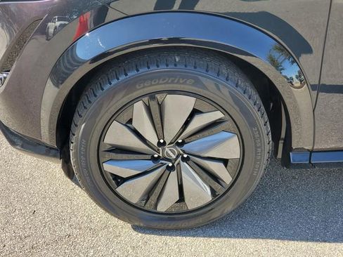 Certified 2024 Nissan Ariya AWD image 10