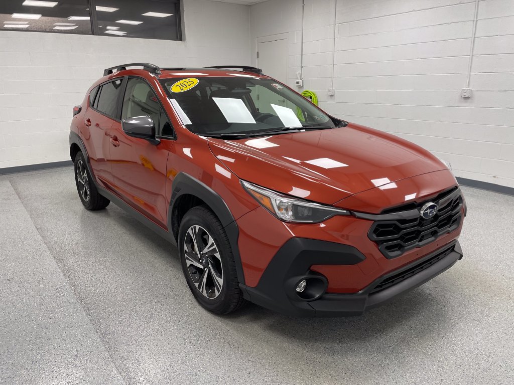 Used 2025 Subaru Crosstrek 2.5i Premium AWD/4WD image 4